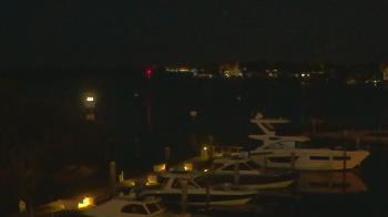 Weather camera view of Hamilton Harbor Yacht Club.
