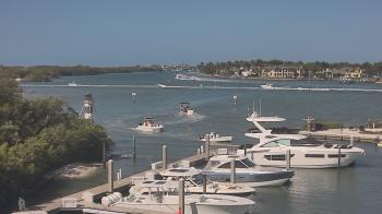 Weather camera view of Hamilton Harbor Yacht Club.