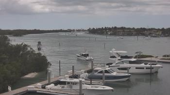 Weather camera view of Hamilton Harbor Yacht Club.