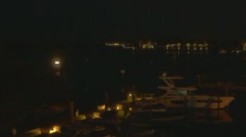 Weather camera view of Hamilton Harbor Yacht Club.