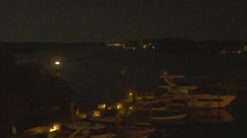 Weather camera view of Hamilton Harbor Yacht Club.