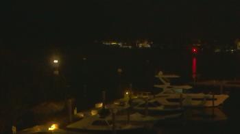 Weather camera view of Hamilton Harbor Yacht Club.