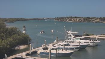 Weather camera view of Hamilton Harbor Yacht Club.