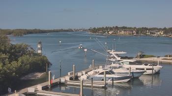 Weather camera view of Hamilton Harbor Yacht Club.