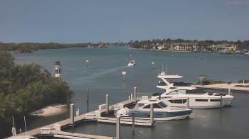 Weather camera view of Hamilton Harbor Yacht Club.