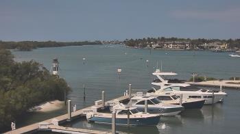 Weather camera view of Hamilton Harbor Yacht Club.