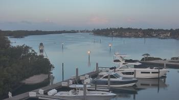 Weather camera view of Hamilton Harbor Yacht Club.
