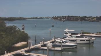 Weather camera view of Hamilton Harbor Yacht Club.