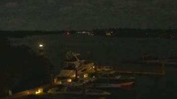 Weather camera view of Hamilton Harbor Yacht Club.