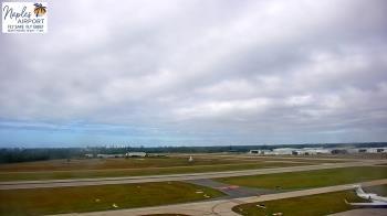 Weather camera view of Naples Municipal Arpt Tower 104 ft elev.