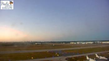 Weather camera view of Naples Municipal Arpt Tower 104 ft elev.