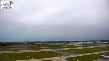 Weather camera view of Naples Municipal Arpt Tower 104 ft elev.