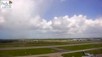 Weather camera view of Naples Municipal Arpt Tower 104 ft elev.