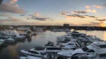 Weather camera view of Bayview Dental Arts Dr.Scherder.