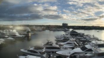 Weather camera view of Bayview Dental Arts Dr.Scherder.