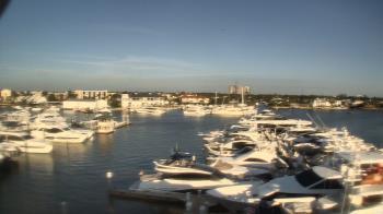 Weather camera view of Bayview Dental Arts Dr.Scherder.