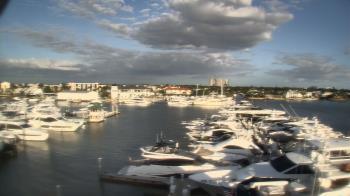 Weather camera view of Bayview Dental Arts Dr.Scherder.