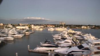 Weather camera view of Bayview Dental Arts Dr.Scherder.