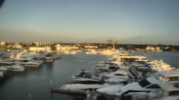 Weather camera view of Bayview Dental Arts Dr.Scherder.