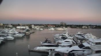 Weather camera view of Bayview Dental Arts Dr.Scherder.