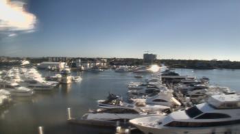 Weather camera view of Bayview Dental Arts Dr.Scherder.