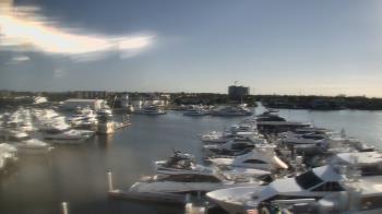 Weather camera view of Bayview Dental Arts Dr.Scherder.