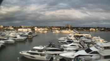 Weather camera view of Bayview Dental Arts Dr.Scherder.