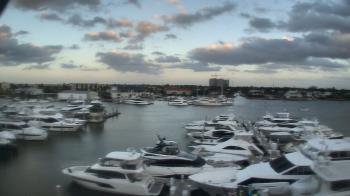 Weather camera view of Bayview Dental Arts Dr.Scherder.