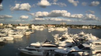 Weather camera view of Bayview Dental Arts Dr.Scherder.