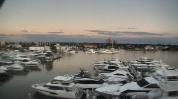 Weather camera view of Bayview Dental Arts Dr.Scherder.