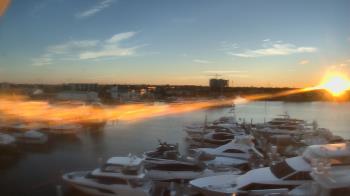 Weather camera view of Bayview Dental Arts Dr.Scherder.