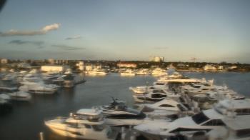 Weather camera view of Bayview Dental Arts Dr.Scherder.