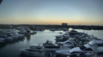 Weather camera view of Bayview Dental Arts Dr.Scherder.