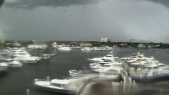Weather camera view of Bayview Dental Arts Dr.Scherder.