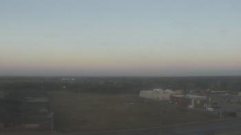 Weather camera view of Norman Regional Moore.