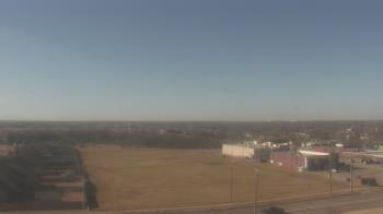 Weather camera view of Norman Regional Moore.