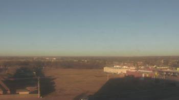 Weather camera view of Norman Regional Moore.