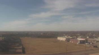 Weather camera view of Norman Regional Moore.