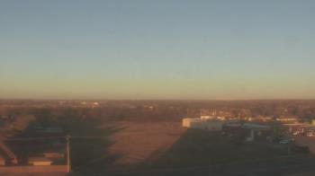 Weather camera view of Norman Regional Moore.