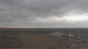 Weather camera view of Norman Regional Moore.