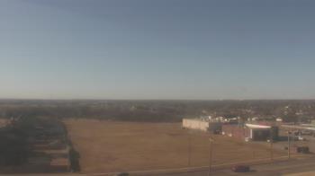 Weather camera view of Norman Regional Moore.