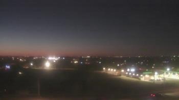 Weather camera view of Norman Regional Moore.