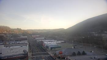 Weather camera view of Hotel Norton.