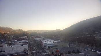 Weather camera view of Hotel Norton.