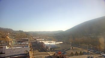 Weather camera view of Hotel Norton.