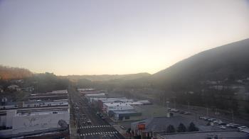 Weather camera view of Hotel Norton.