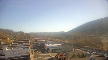 Weather camera view of Hotel Norton.