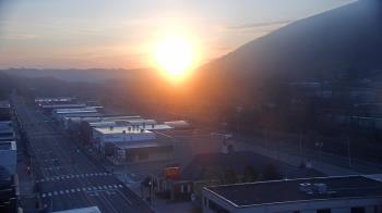 Weather camera view of Hotel Norton.