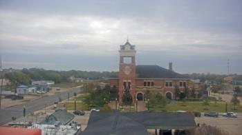 Weather camera view of City of Navasota.