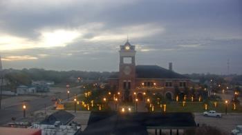 Weather camera view of City of Navasota.